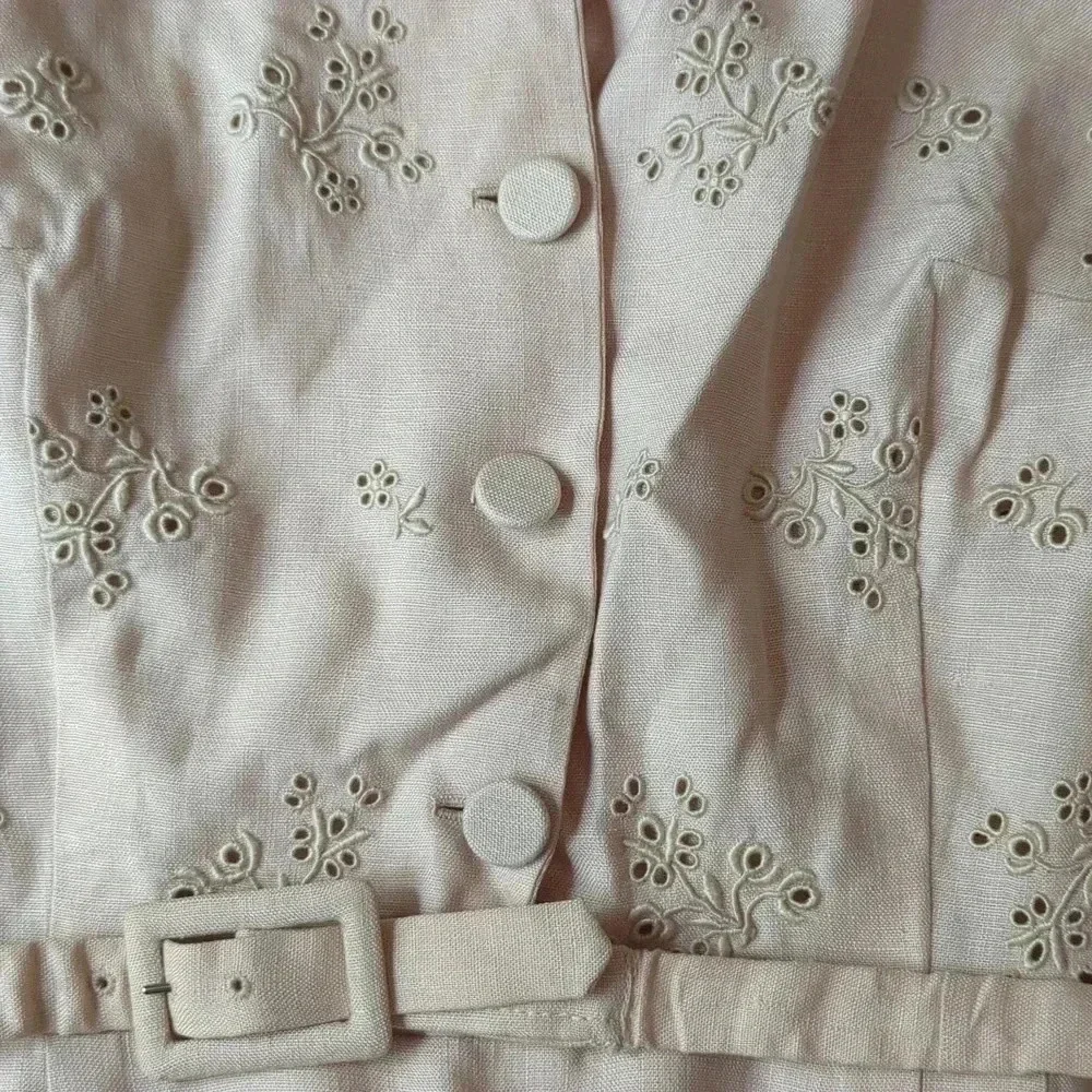 Mediterranean Vintage Linen Dress - Picture 6 of 15